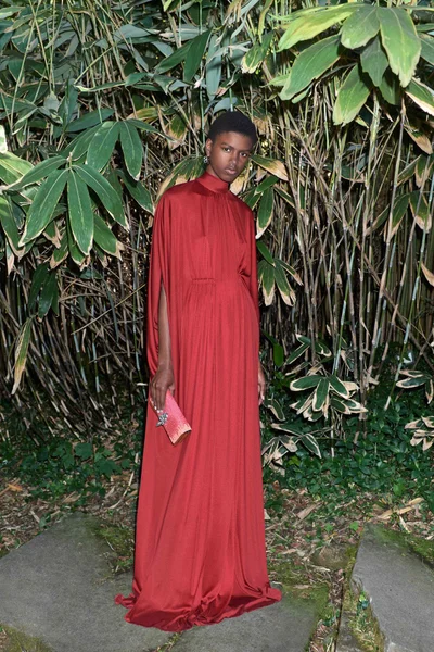 Look 3